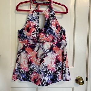 NWT. Tankini Halter Bathing Suit Top
